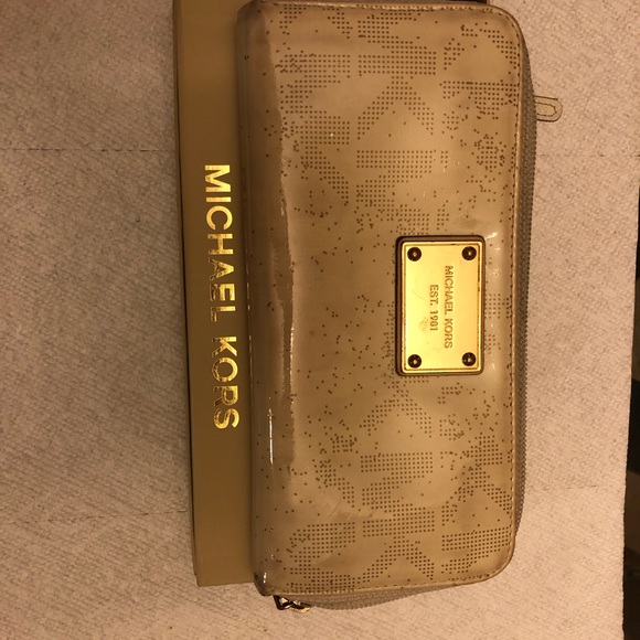 Wallet - Picture 4 of 4